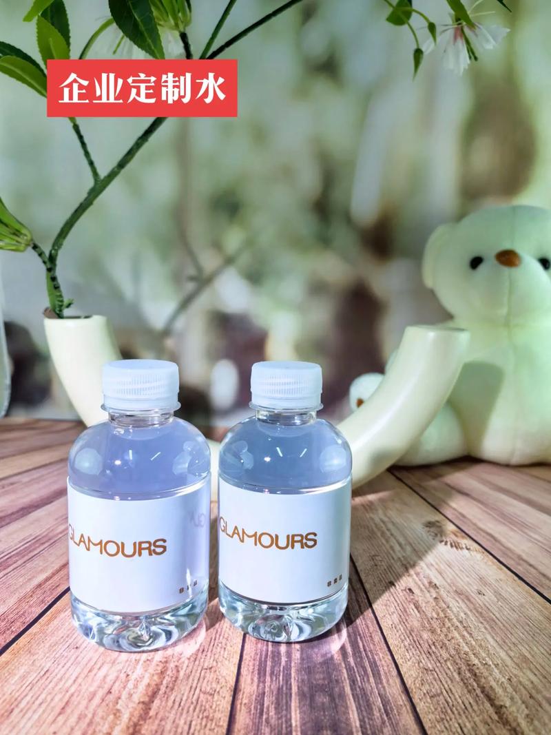 一瓶水的营销哲学 企业定制矿泉水如何成为产品宣传的